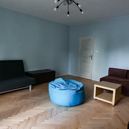 Przestronny Apartament Z 2 Sypialniami Wrocław
